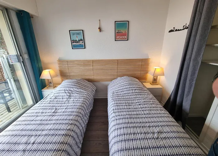 Apartment Face Au Port - Vue - Jardin - Wifi - Menage - 4 Pers *